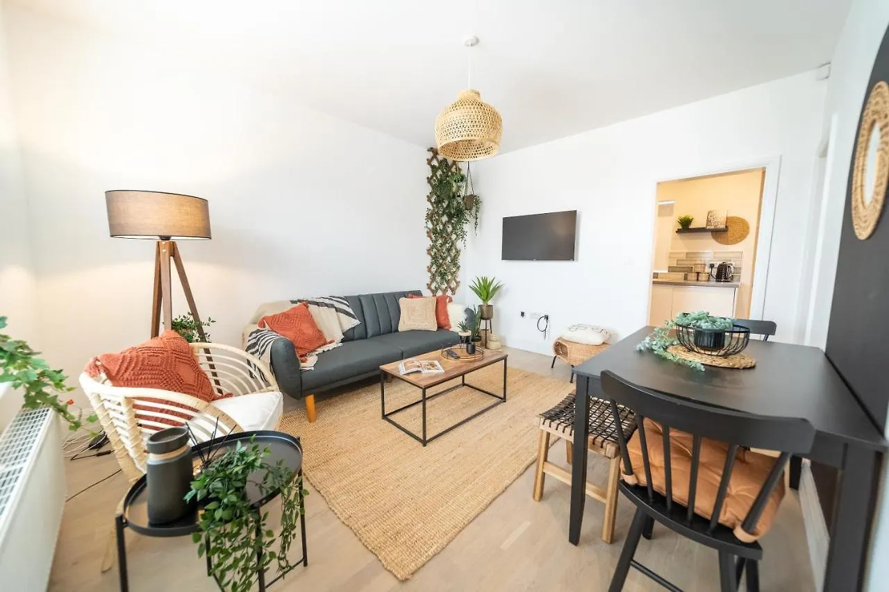 Kandaka-Peaceful House Leeds  Tatil Evi Leeds (West Yorkshire)